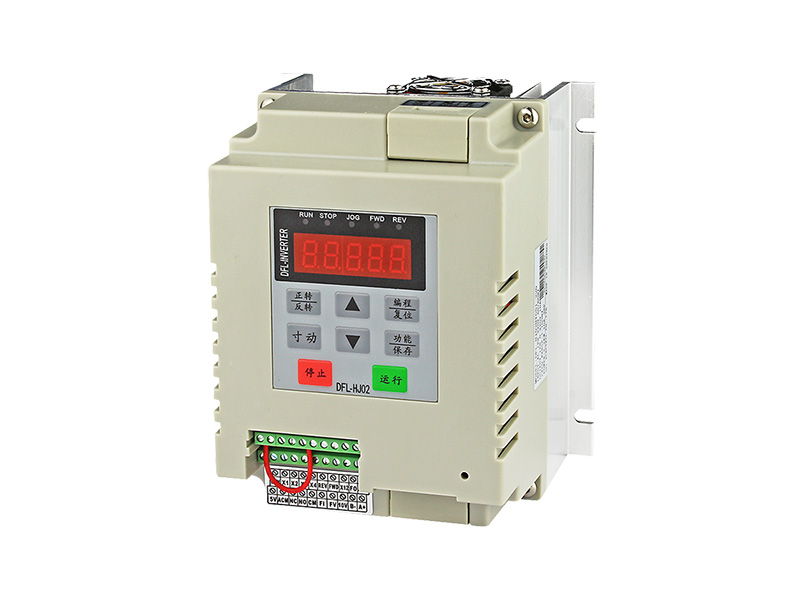 200N單相水泵變頻器，220V供水變頻器，恒壓供水變頻器